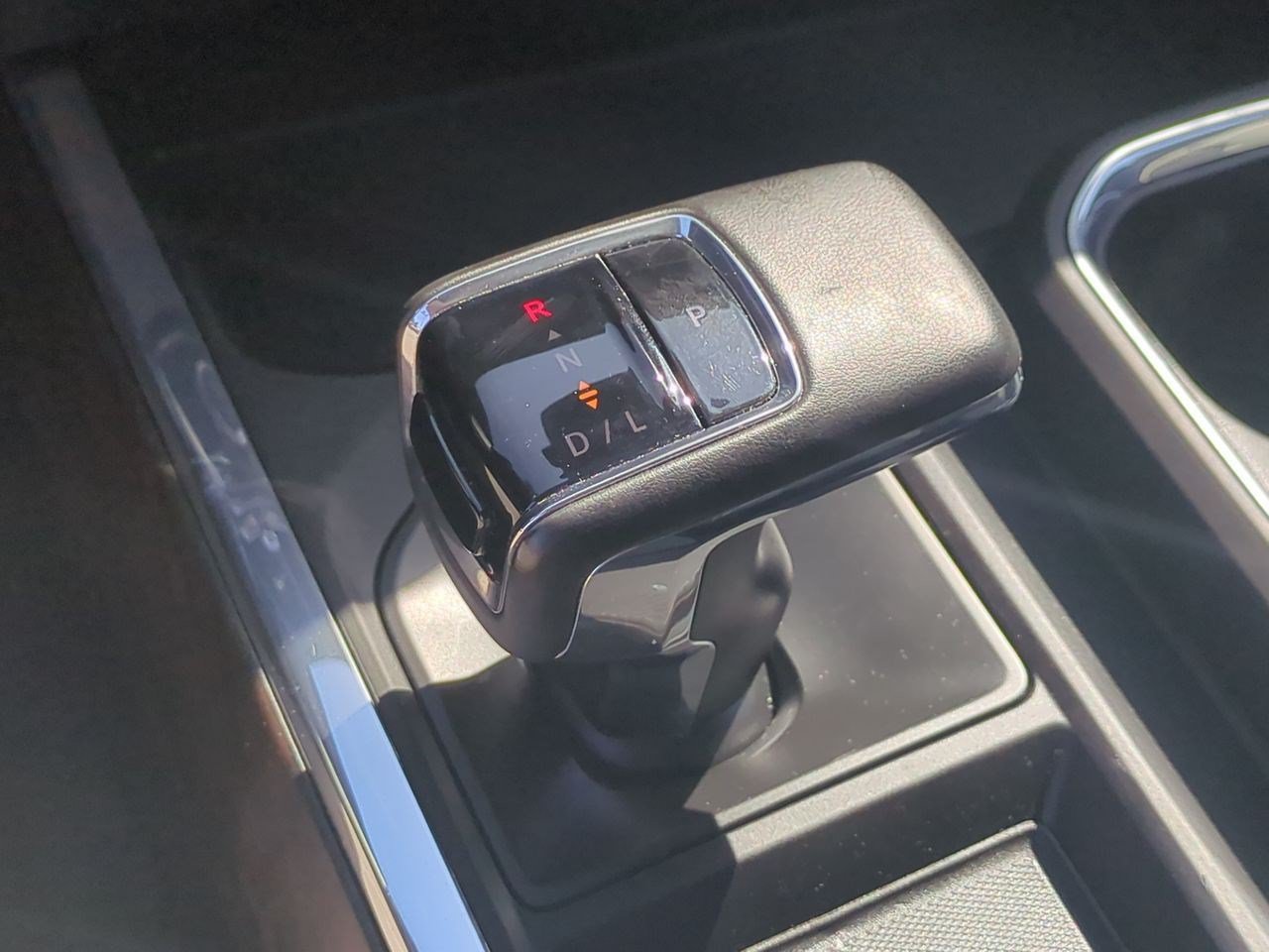 Used 2023 GMC Sierra 1500 SLT w/ SLT Convenience Package AWD/4WD image 26