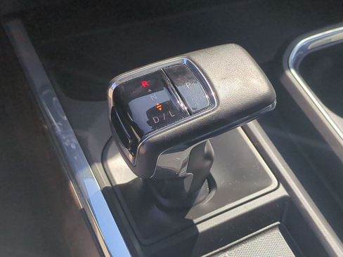 Used 2023 GMC Sierra 1500 SLT w/ SLT Convenience Package AWD/4WD image 26
