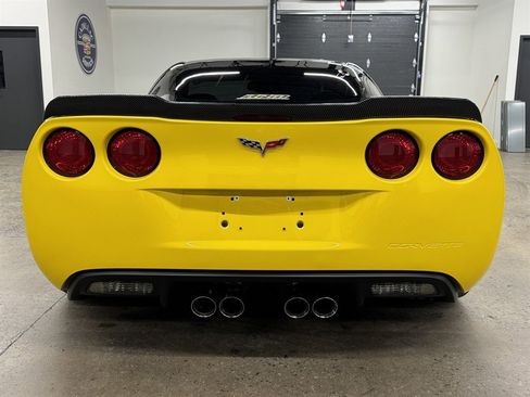 Used 2007 Chevrolet Corvette Z06 w/ Preferred Equipment Group image 11