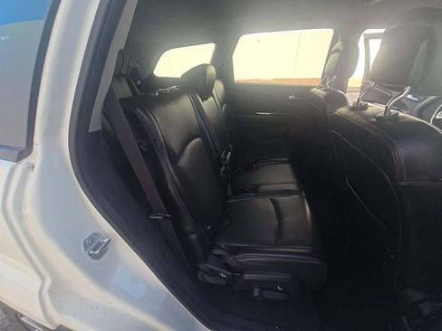 Used 2019 Dodge Journey GT AWD/4WD image 9
