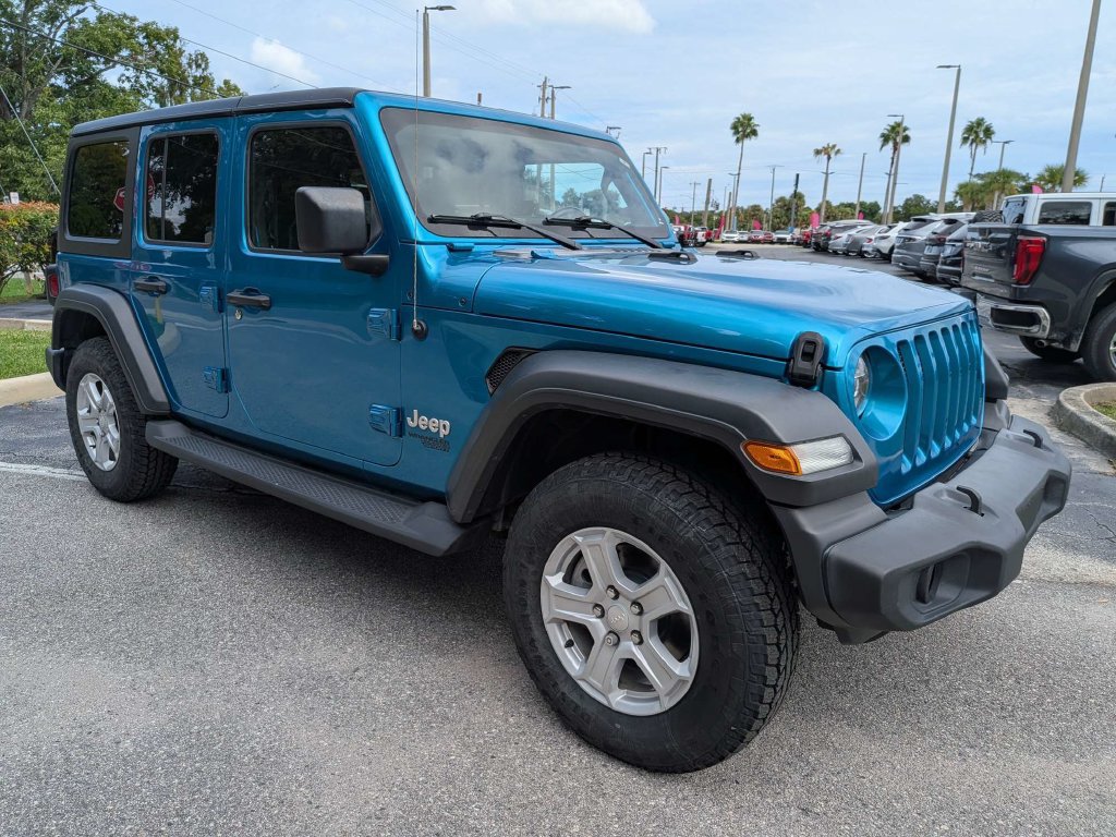 Used 2020 Jeep Wrangler Unlimited Sport S AWD/4WD image 2
