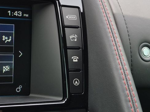 Used 2017 Jaguar F-TYPE R AWD/4WD image 29
