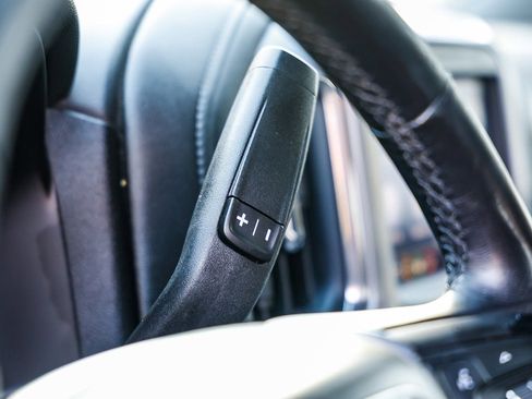 Used 2020 GMC Sierra 1500 Elevation w/ Elevation Value Package image 19