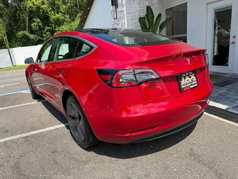 Used 2020 Tesla Model 3 Standard Range Plus RWD image 12