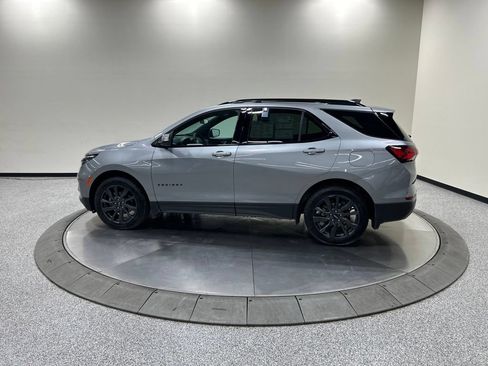 Used 2024 Chevrolet Equinox RS AWD/4WD image 10