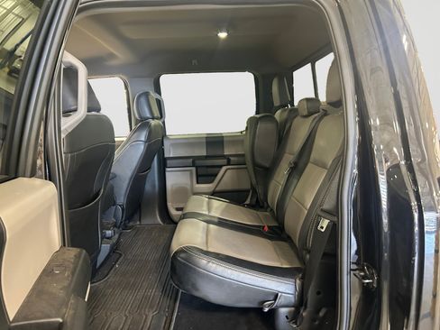 Used 2020 Ford F250 XL w/ STX Appearance Package AWD/4WD image 16
