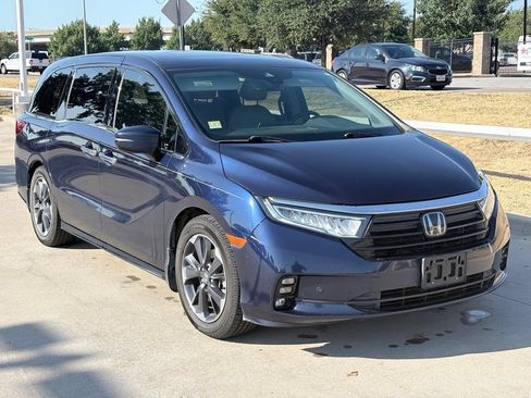 Used 2021 Honda Odyssey Elite image 1