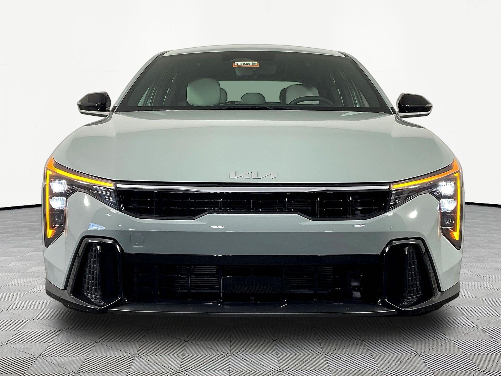 New 2026 Kia K4 GT-Line FWD image 2