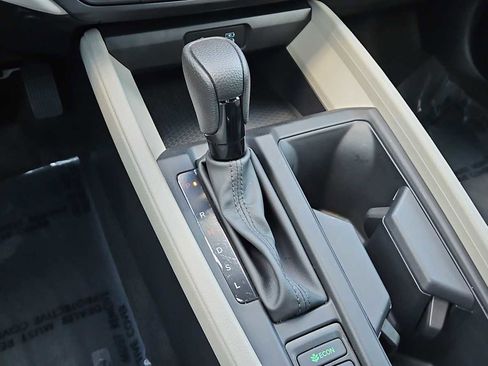 Certified 2025 Honda Accord LX image 20