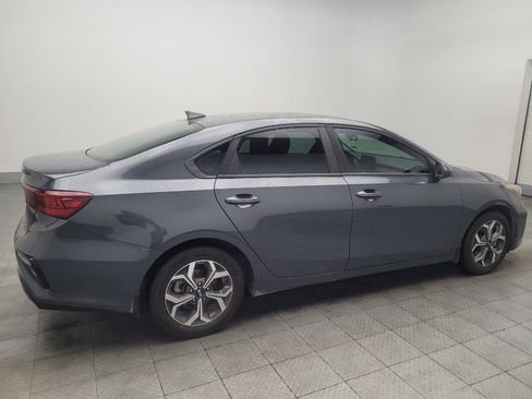Used 2019 Kia Forte LXS FWD image 10