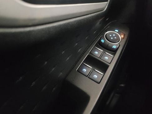 Used 2020 Ford Escape SE Sport image 27