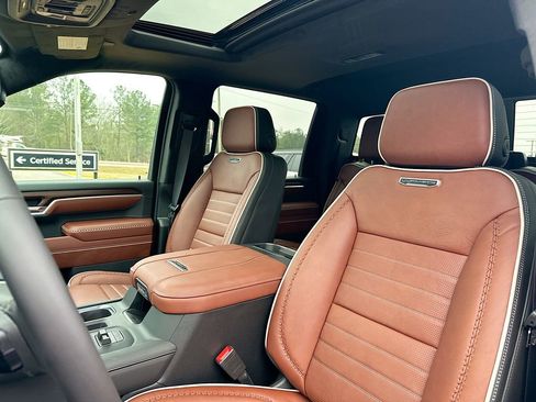 New 2026 GMC Sierra 2500 Denali Ultimate AWD/4WD image 8