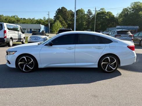 Used 2021 Honda Accord Sport image 2
