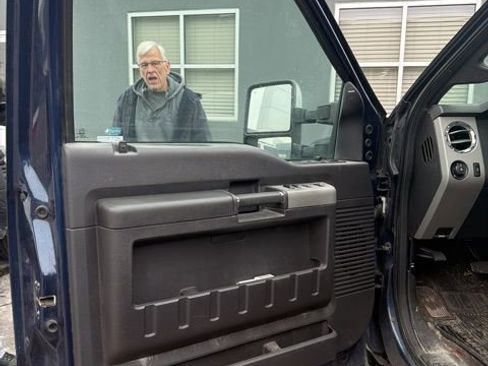 Used 2015 Ford F250 Lariat w/ Lariat Ultimate Package image 13