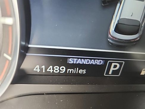 Certified 2023 INFINITI QX55 Essential image 10