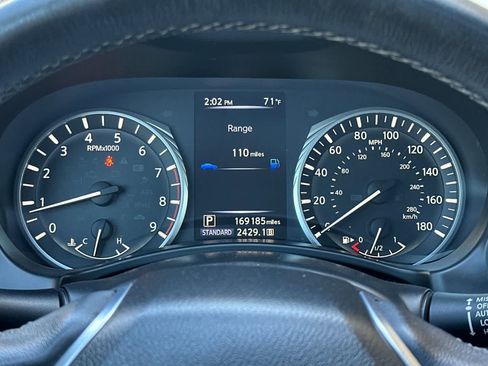 Used 2018 INFINITI Q50 Luxe AWD/4WD image 27