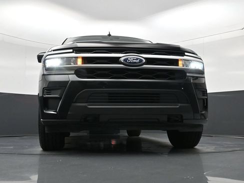 Used 2022 Ford Expedition Max XLT AWD/4WD image 21