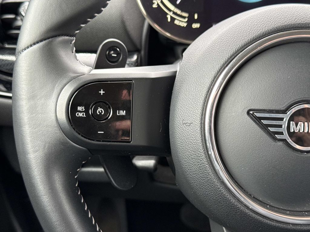 Used 2023 MINI Cooper Clubman S AWD/4WD image 9
