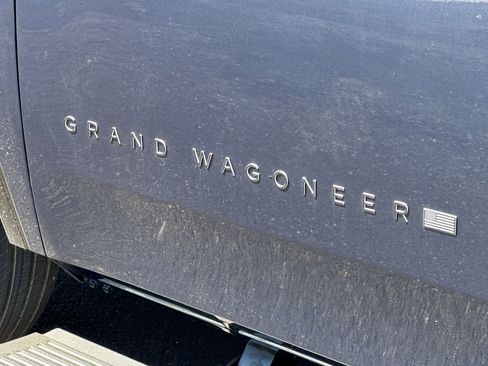 New 2026 Jeep Grand Wagoneer L Limited AWD/4WD image 25
