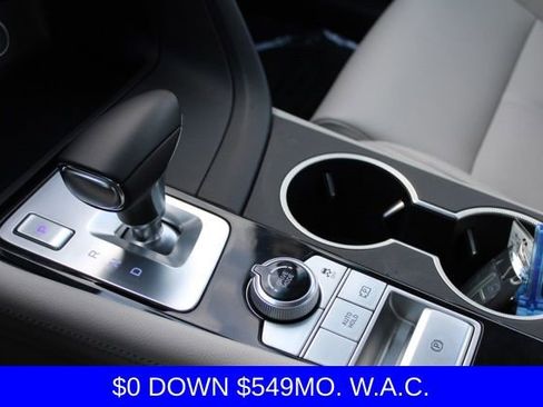 Used 2023 Genesis G70 2.0T image 37