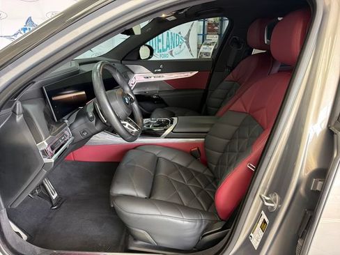 Used 2024 BMW 740i RWD image 7