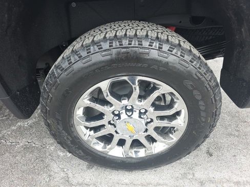 New 2026 Chevrolet Silverado 2500 LTZ w/ LTZ Convenience Package image 9