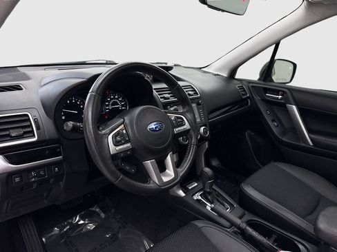 Used 2018 Subaru Forester 2.5i Premium w/ Popular Package #2 AWD/4WD image 18