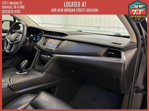 Used 2017 Cadillac XT5 Premium Luxury w/ LPO, Wheel Lock Package FWD image 32