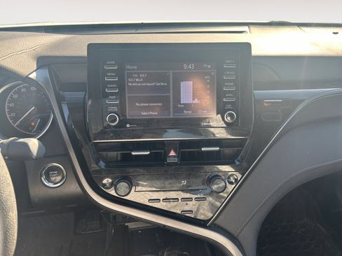 Used 2023 Toyota Camry LE w/ Convenience Package image 11