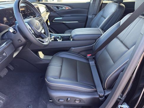 New 2026 Chevrolet Traverse High Country image 10