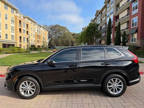 Used 2025 Honda CR-V EX-L image 17