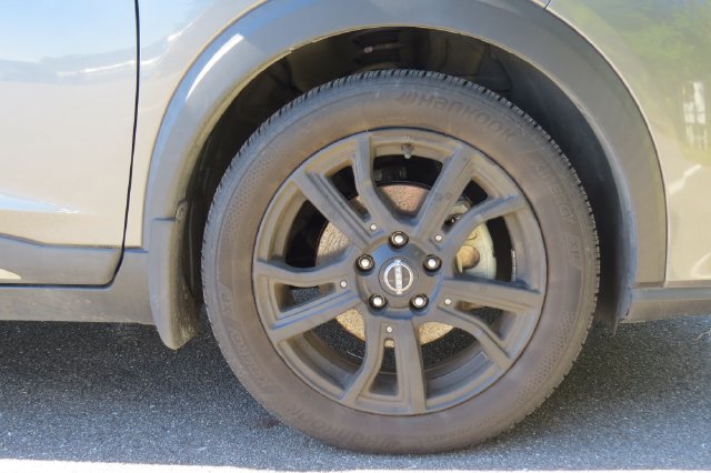Used 2022 Nissan Kicks SR w/ Premium Package FWD image 10