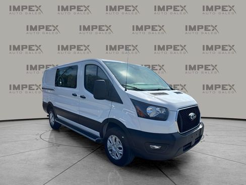 Used 2025 Ford Transit 250 Low Roof w/ Exterior Upgrade Package RWD image 7