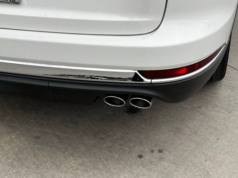 Used 2023 Lincoln Aviator Reserve w/ Equipment Group 201A image 11