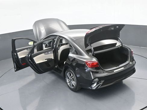 Used 2022 Kia Forte LXS w/ LXS Technology Package image 61