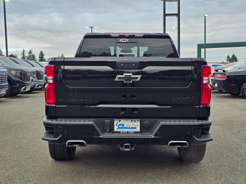 Certified 2022 Chevrolet Silverado 1500 High Country AWD/4WD image 6