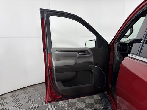 Used 2023 Chevrolet Silverado 1500 LTZ image 27