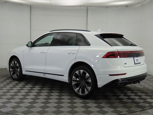 Used 2025 Audi Q8 Premium Plus w/ Premium Plus Package image 8