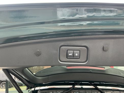 Certified 2025 Nissan Pathfinder Platinum w/ Cargo Package image 30