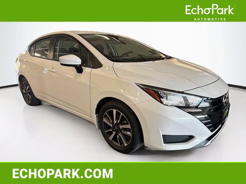 Used 2025 Nissan Versa SV w/ Trunk Package FWD image 1