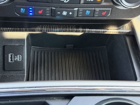 Used 2020 Ford F250 Lariat w/ Chrome Package AWD/4WD image 26