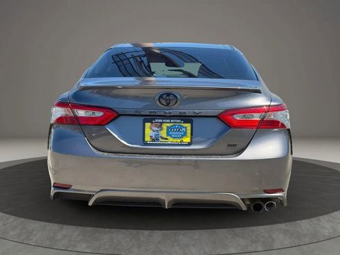 Used 2018 Toyota Camry SE w/ Convenience Package image 7