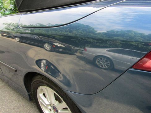 Used 2007 Saab 9-3 2.0T w/ Premium 16 Pkg FWD image 7