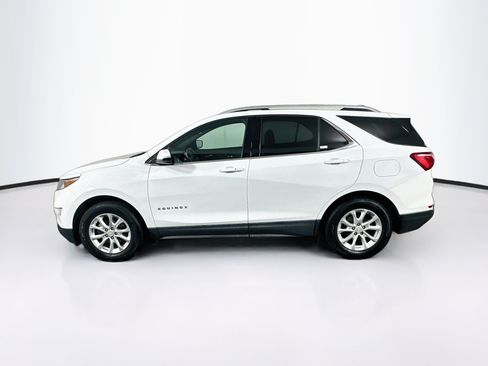 Used 2019 Chevrolet Equinox LT w/ Sun & Navigation Package AWD/4WD image 4