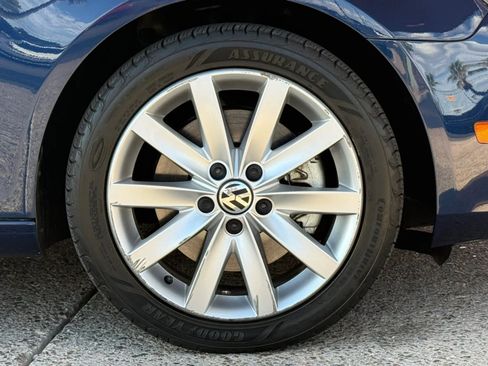 Used 2014 Volkswagen Jetta TDI FWD image 25