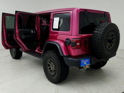 Used 2022 Jeep Wrangler Unlimited Rubicon w/ Xtreme Recon 35" Tire Package AWD/4WD image 12