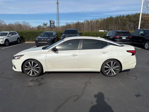 Used 2020 Nissan Altima 2.5 SR image 5