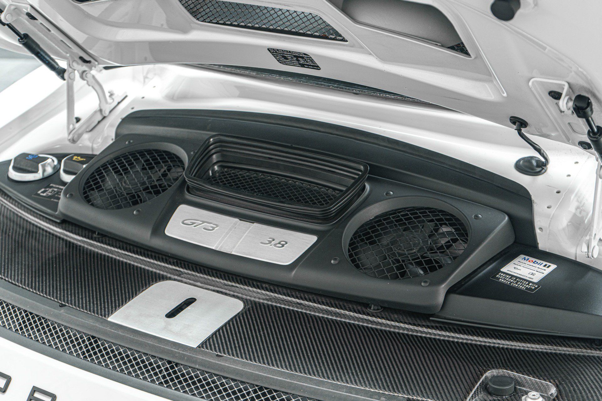 Used 2014 Porsche 911 GT3 RWD image 42