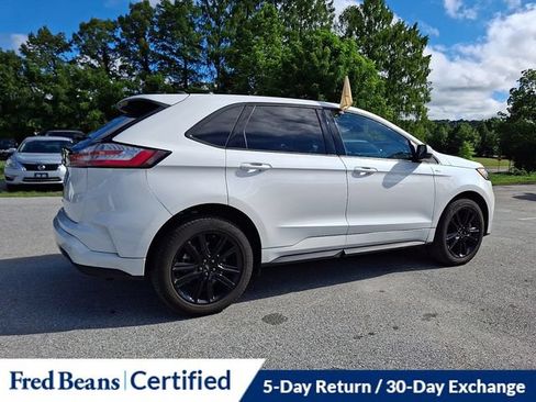 Certified 2024 Ford Edge ST-Line AWD/4WD image 12