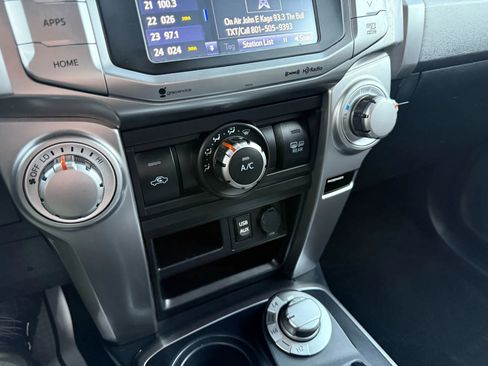 Used 2018 Toyota 4Runner SR5 image 25